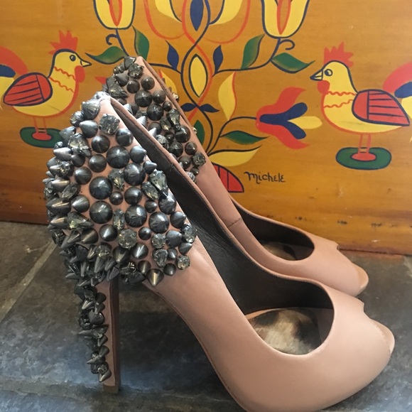 Sam Edelman Lorissa Nude Peep Toe Stud Heels Sz 6M - Picture 5 of 6